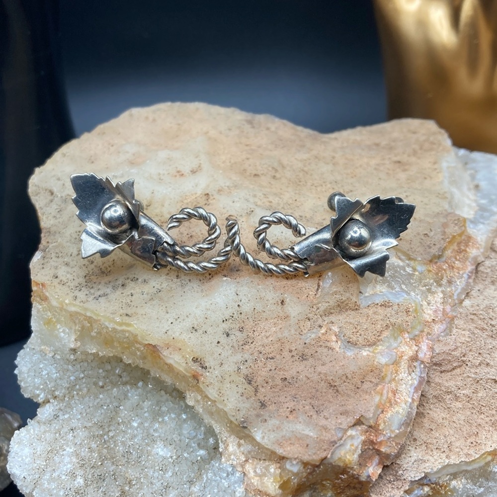Source Unknown Sterling Twisted Floral Clip Earrings